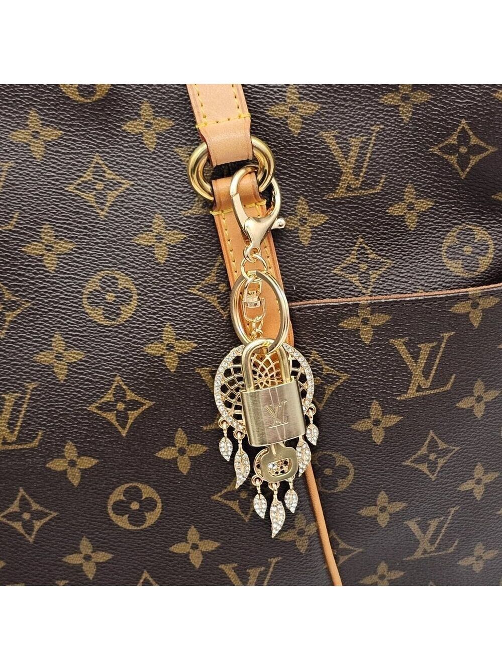 Authentic LV Gold Padlock 🔒Unbranded Keychain Charm for Louis Vuitton Bags